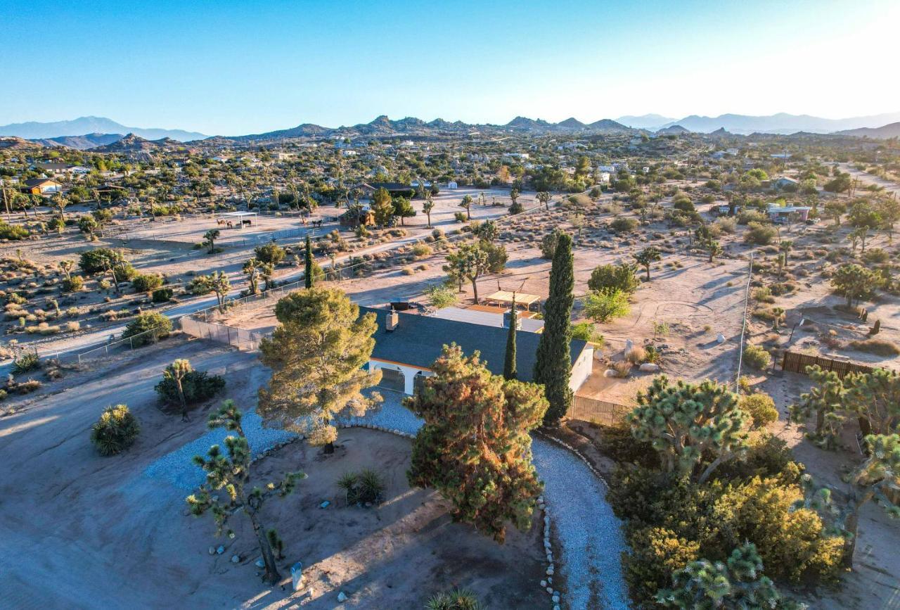 Willa Dez-Art Retreat Yucca Valley Zewnętrze zdjęcie